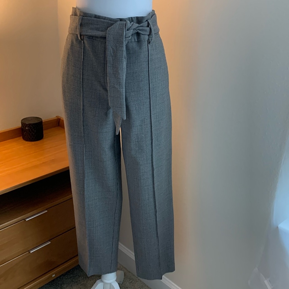 Loft Black & White Herringbone Tie Waist Ankle Pant/ Size 6